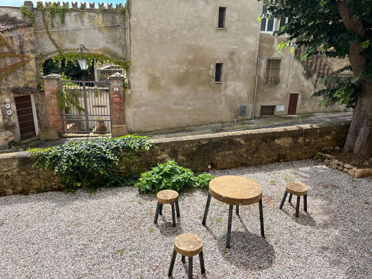 B&B Lo Scudaio Palazzo Marchionneschi Montescudaio Esterno foto